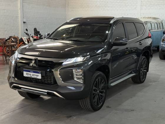 MITSUBISHI PAJERO SPORT 2.4 16V MIVEC TURBO DIESEL LEGEND AWD AUTOMÁTICO